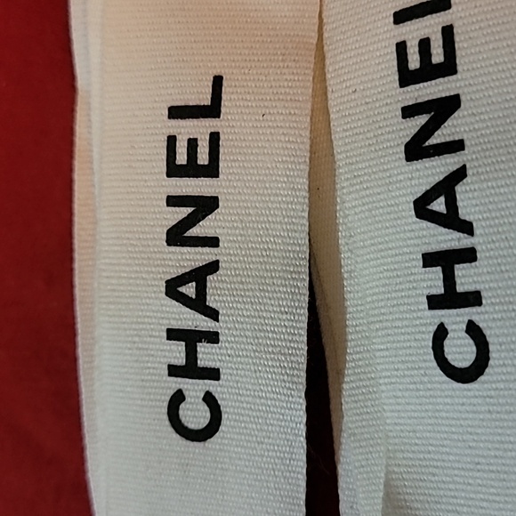 Authentic CHANEL Ribbon - Picture 3 of 3